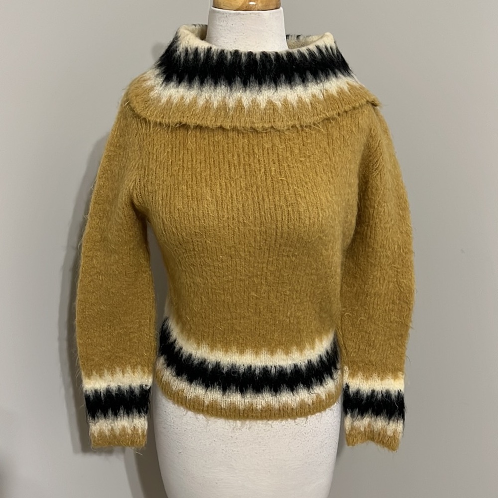Vintage Alice Kaye long sleeve, cowl neck sweater, approximately a small.